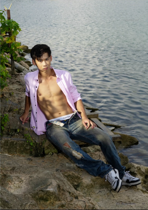 053bb2d5269e4252a2d.png